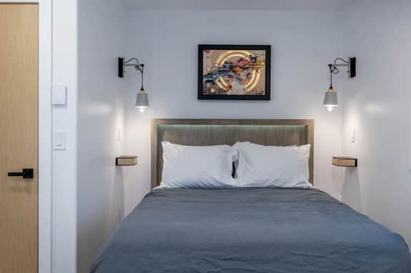 Juneau Luxury Modern 3BR | Downtown Douglas | Family Friendly - Image 3